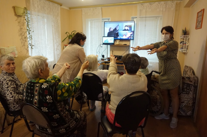 Дышим вместе с бабушками Дышим вместе с бабушками
