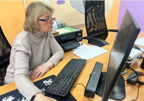 Волонтёры осваивают цифровой мир Волонтёры осваивают цифровой мир